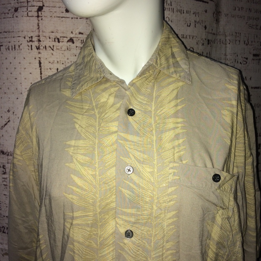Natural Issue M Tan Hawaiian shirt